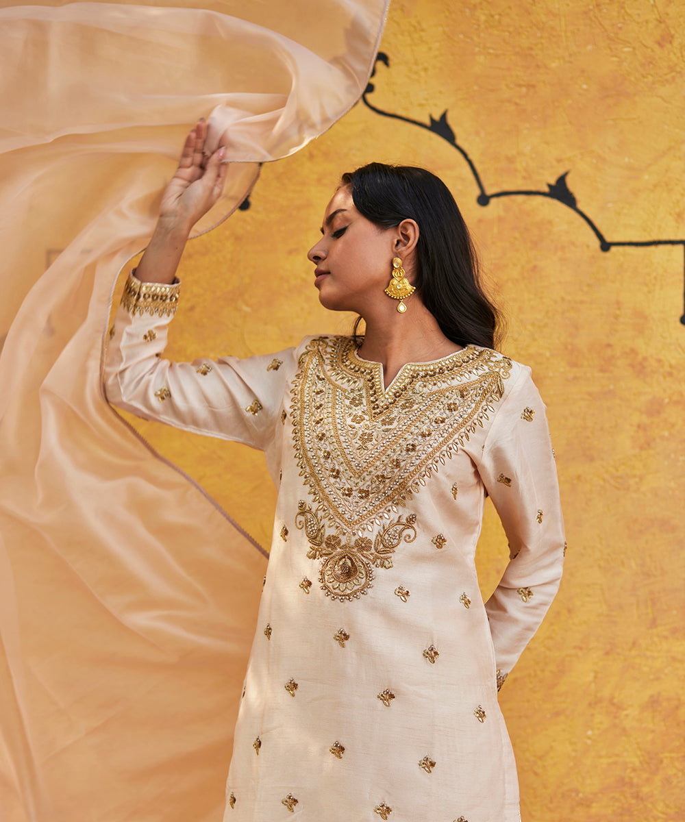 Beige_Hand_Embroidered_Pure_Silk_Kurta_With_Crinkled_Palazzo_Pants_And_Dupatta_WeaverStory_04
