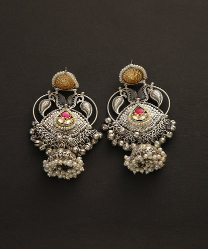 Devaki_Handcrafted_Earrings_With_Pearls_And_Ghungroos_WeaverStory_02