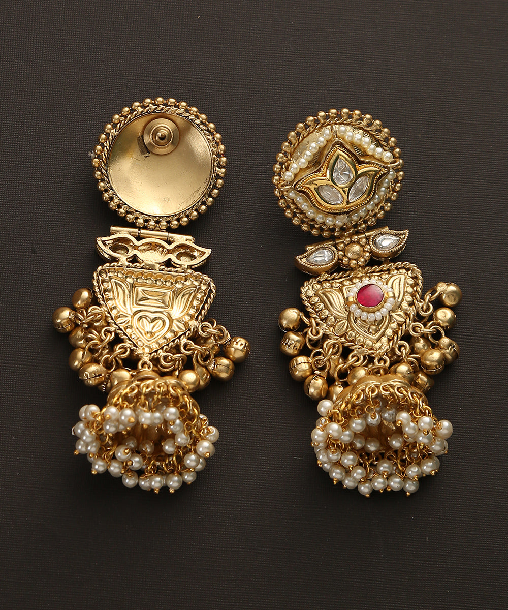 Eeshani_Handcrafted_Earrings_With_Pearls_And_Stones_WeaverStory_03