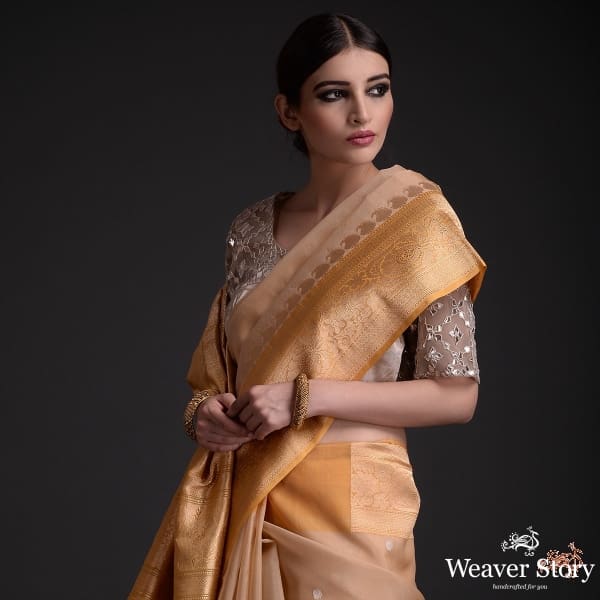 Handwoven_Kora_silk_saree_with_sona_rupa_booti_WeaverStory_01