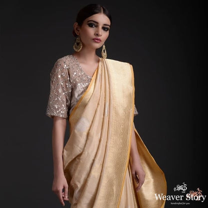 Golden_Beige_pure_silk_tissue_saree_with_marigold_flower_motifs_WeaverStory_01