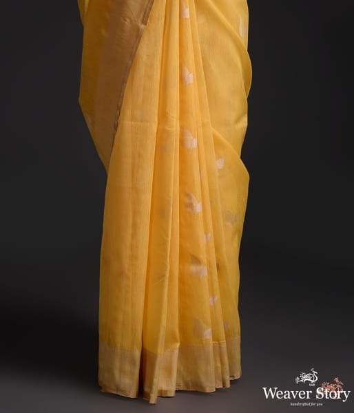 Handwoven_pure_cotton_jamdani_weave_twin_leaf_motif_saree_WeaverStory_04