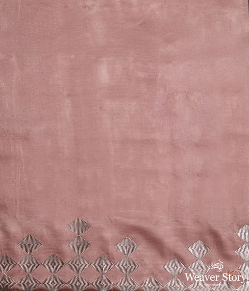 Handwoven_Banarasi_Tanchoi_saree_with_meenakari_in_light_pink_WeaverStory_05