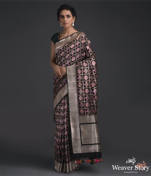 Handwoven_Black_Banarasi_Patola_Saree_WeaverStory_02