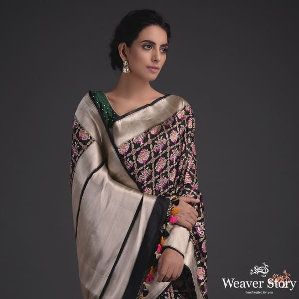 Handwoven_Black_Banarasi_Patola_Saree_WeaverStory_01