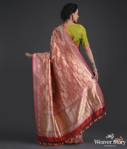 Red_kimkhab_saree_with_pink_kadhiyal_border_WeaverStory_03