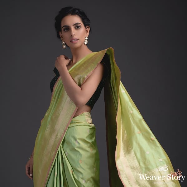 Handwoven_kadhwa_booti_saree_with_heavy_brocade_blouse_WeaverStory_01