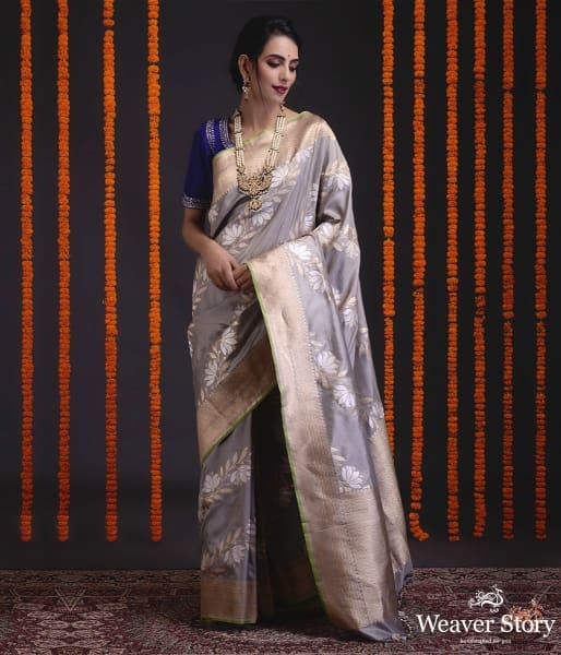 Grey_kadhwa_banarasi_jangla_with_green_selvedge_WeaverStory_02