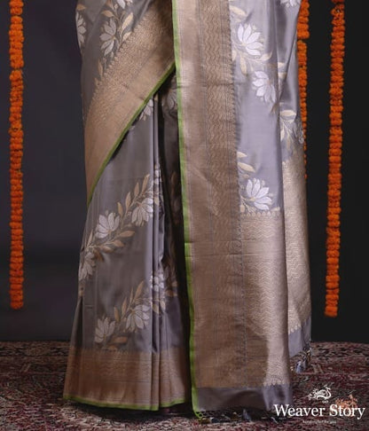 Grey_kadhwa_banarasi_jangla_with_green_selvedge_WeaverStory_04