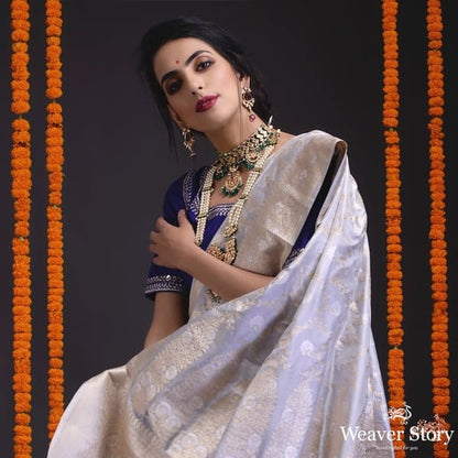 Light_grey_sona_rupa_kadhwa_jangla_WeaverStory_01