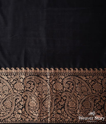 Offwhite_and_black_ektara_saree_with_paisley_motifs_WeaverStory_05