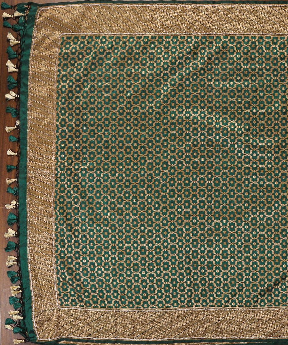 Green_Handloom_Pure_Katan_Silk_Banarasi_Saree_With_Cutwork_Jaal_WeaverStory_02