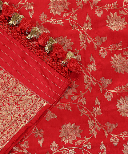 Handloom_Red_Pure_Katan_Silk_Banarasi_Dupatta_With_Kadhwa_Jaal_WeaverStory_04