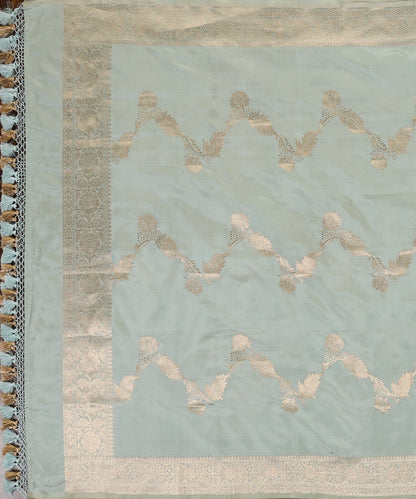 Handloom_Powder_Blue_And_Beige_Kadhwa_Jangla_Banarasi_Dupatta_WeaverStory_02