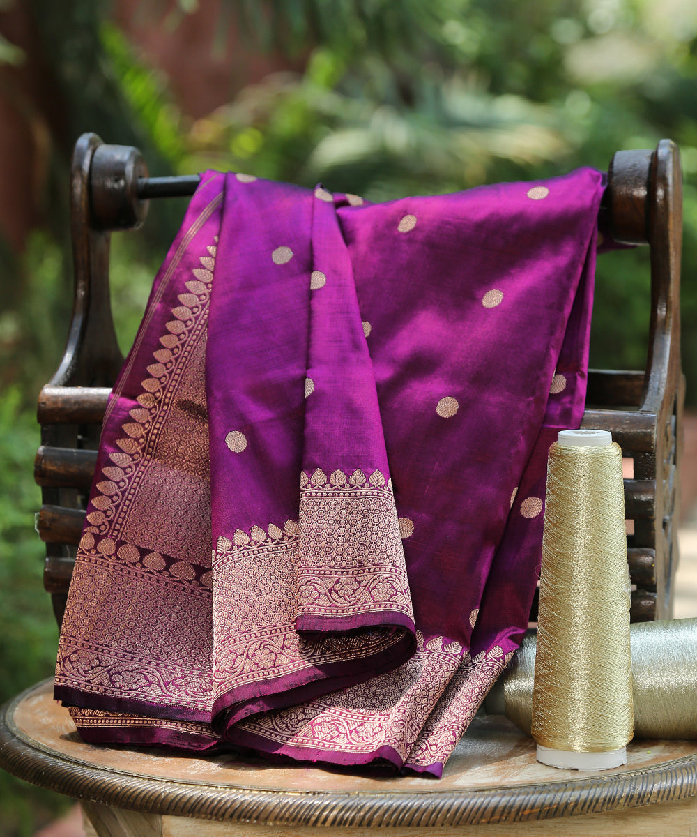 Purple_Handloom_Pure_Katan_Silk_Kadhwa_Booti_Banarasi_Dupatta_WeaverStory_01