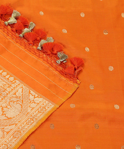 Handloom_Orange_Pure_Katan_Silk_Banarasi_Dupatta_With_Kadhwa_Booti_WeaverStory_04