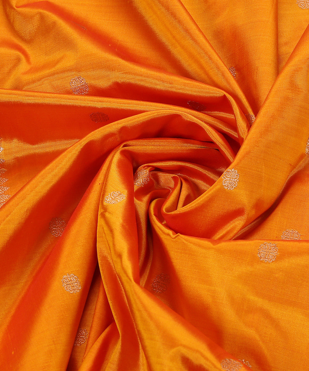Handloom_Orange_Kadhwa_Booti_Pure_Katan_Silk_Banarasi_Dupatta_WeaverStory_05
