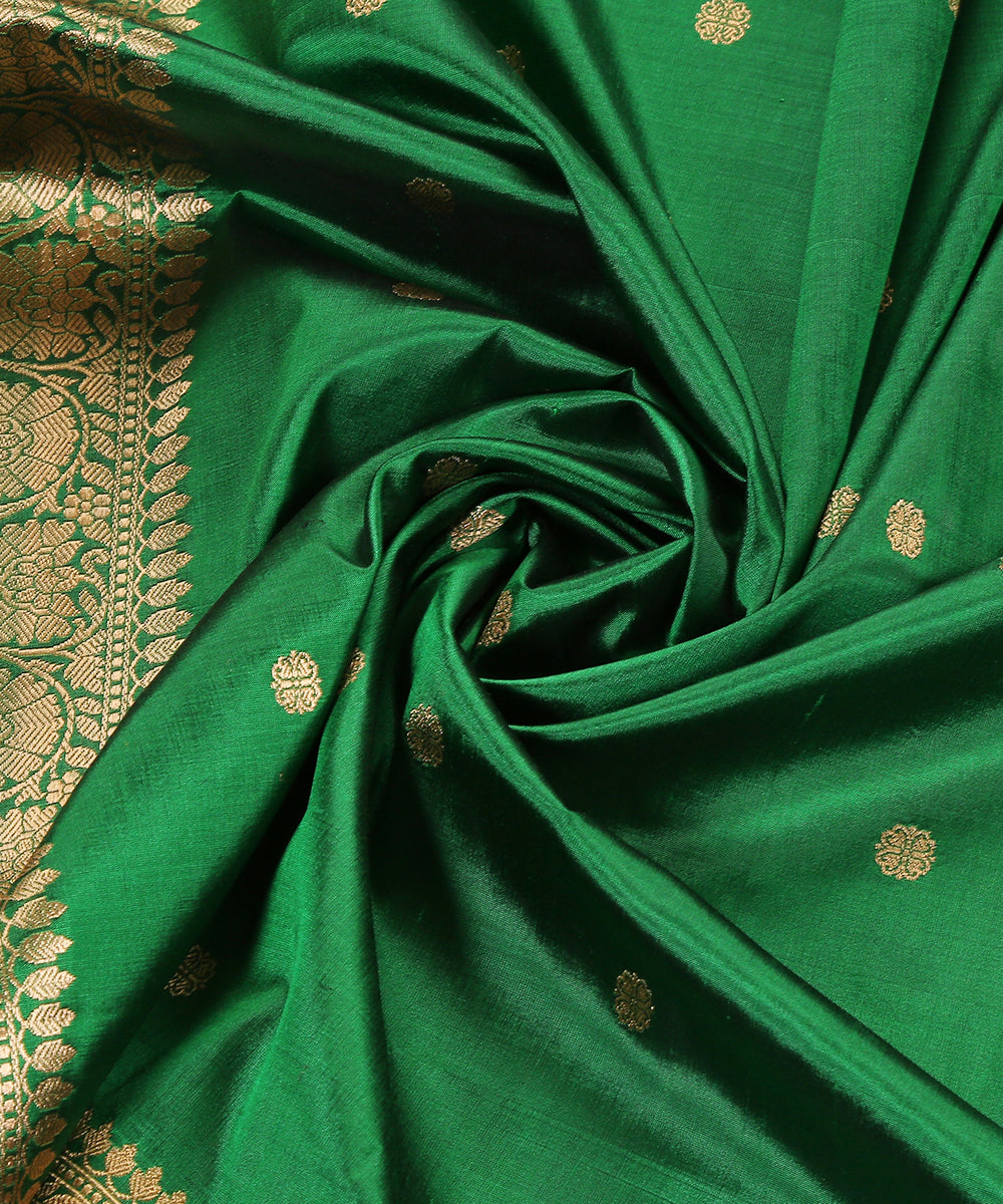 Green_Handloom_Pure_Katan_Silk_Banarasi_Dupatta_With_Kadhwa_Booti_WeaverStory_05
