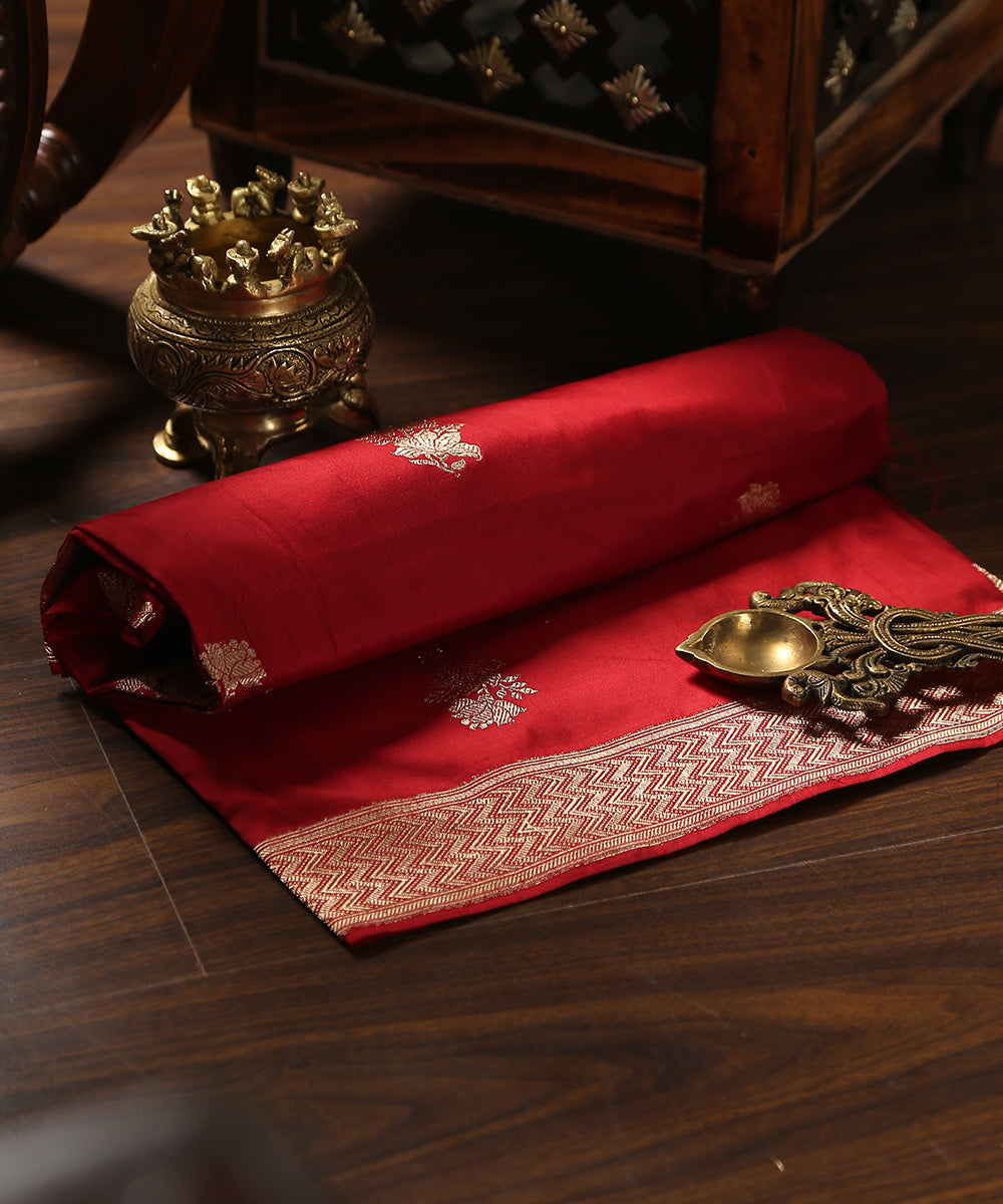 Handloom_Maroon_Pure_Katan_Silk_Banarasi_Bootidar_Dupatta_WeaverStory_01