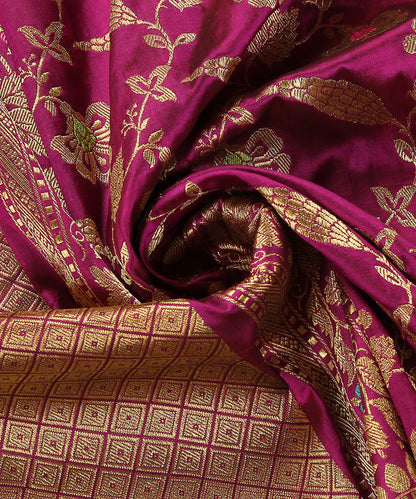 Purple_Handloom_Pure_Katan_Silk_Banarasi_Jangla_Dupatta_WeaverStory_05