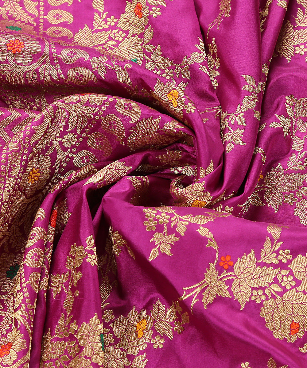Handloom_Purple_Pure_Katan_Silk_Banarasi_Dupatta_With_Floral_Bunches_WeaverStory_05