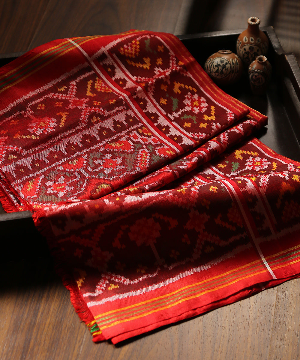 Red_Handloom_Pure_Mulberry_Silk_Single_Ikat_Patola_Dupatta_With_Elephant_Motifs_WeaverStory_01