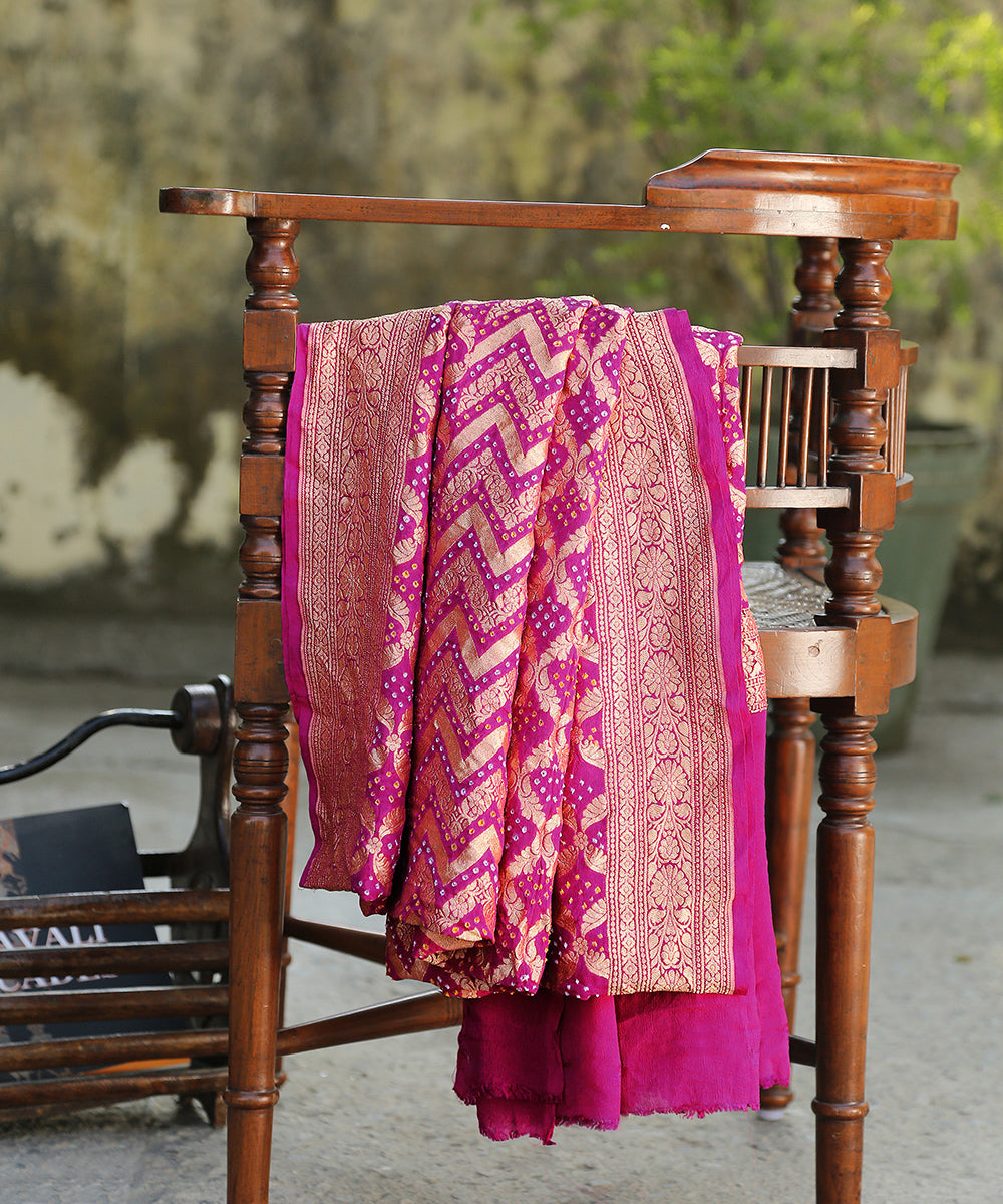 Handloom_Pink_Pure_Georegette_Banarasi_Bandhej_Dupatta_WeaverStory_01