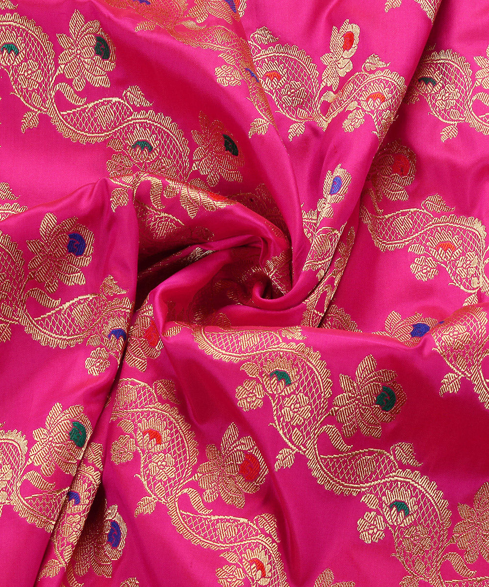 Rose_Pink_Handloom_Pure_Katan_Silk_Banarasi_Dupatta_With_Zari_Meenakari_WeaverStory_05