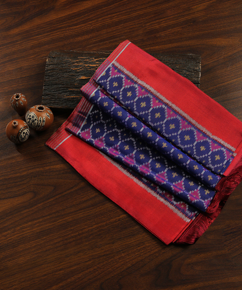 Handloom_Blue_And_Maroon_Pure_Mulberry_Silk_Ikat_Patola_Dupatta_WeaverStory_01