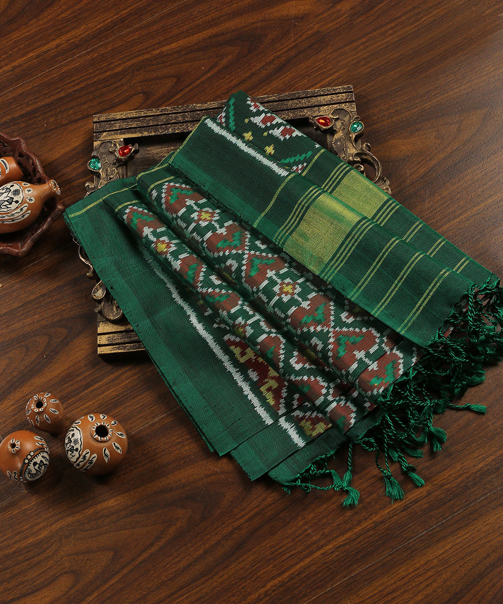 Dark_Green_Handloom_Pure_Mulberry_Silk_Ikat_Patola_Dupatta_WeaverStory_01