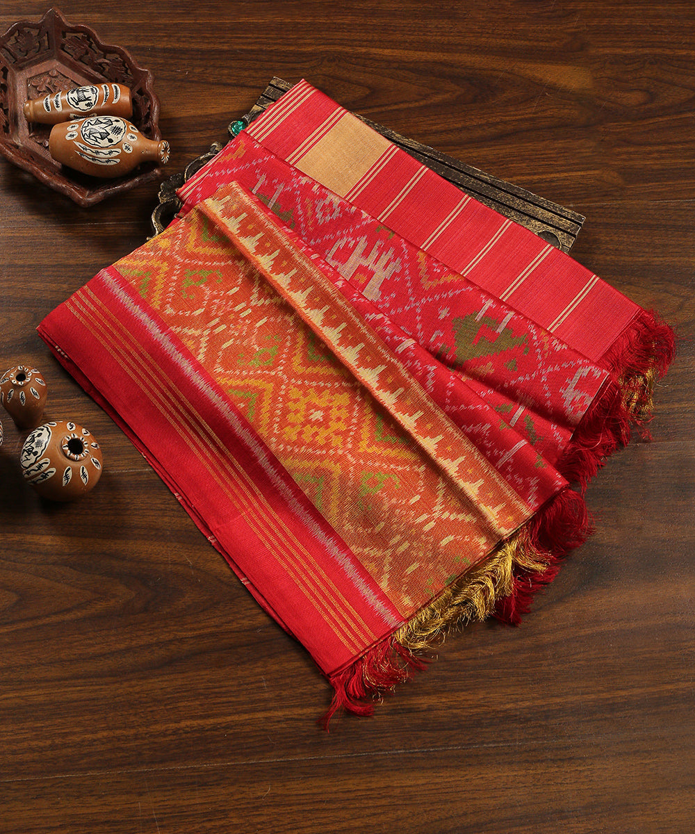 Red_Handloom_Pure_Mulberry_Silk_Ikat_Patola_Dupatta_WeaverStory_01