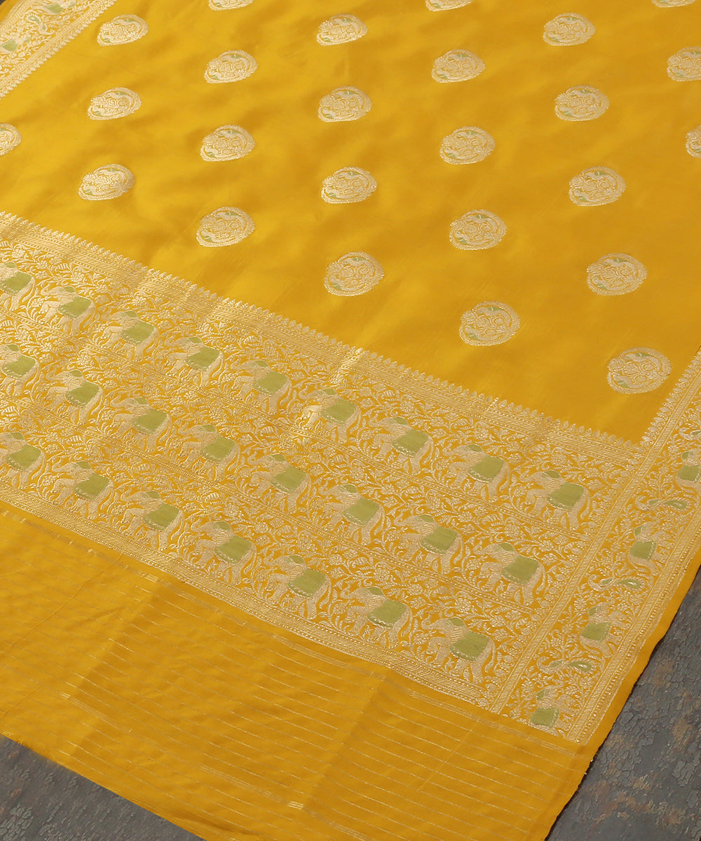 Mustard_Handloom_Pure_Katan_Silk_Banarasi_Dupatta_Shikargah_Meenakari_Border_WeaverStory_03