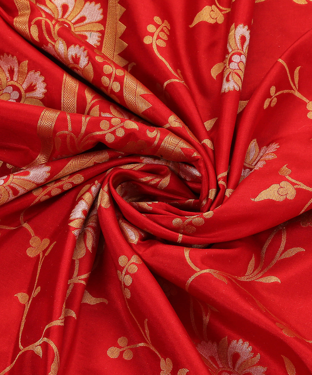 Red_Handloom_Pure_Katan_Silk_Banarasi_Dupatta_With_Sona_Rupa_Floral_Jaal_WeaverStory_05