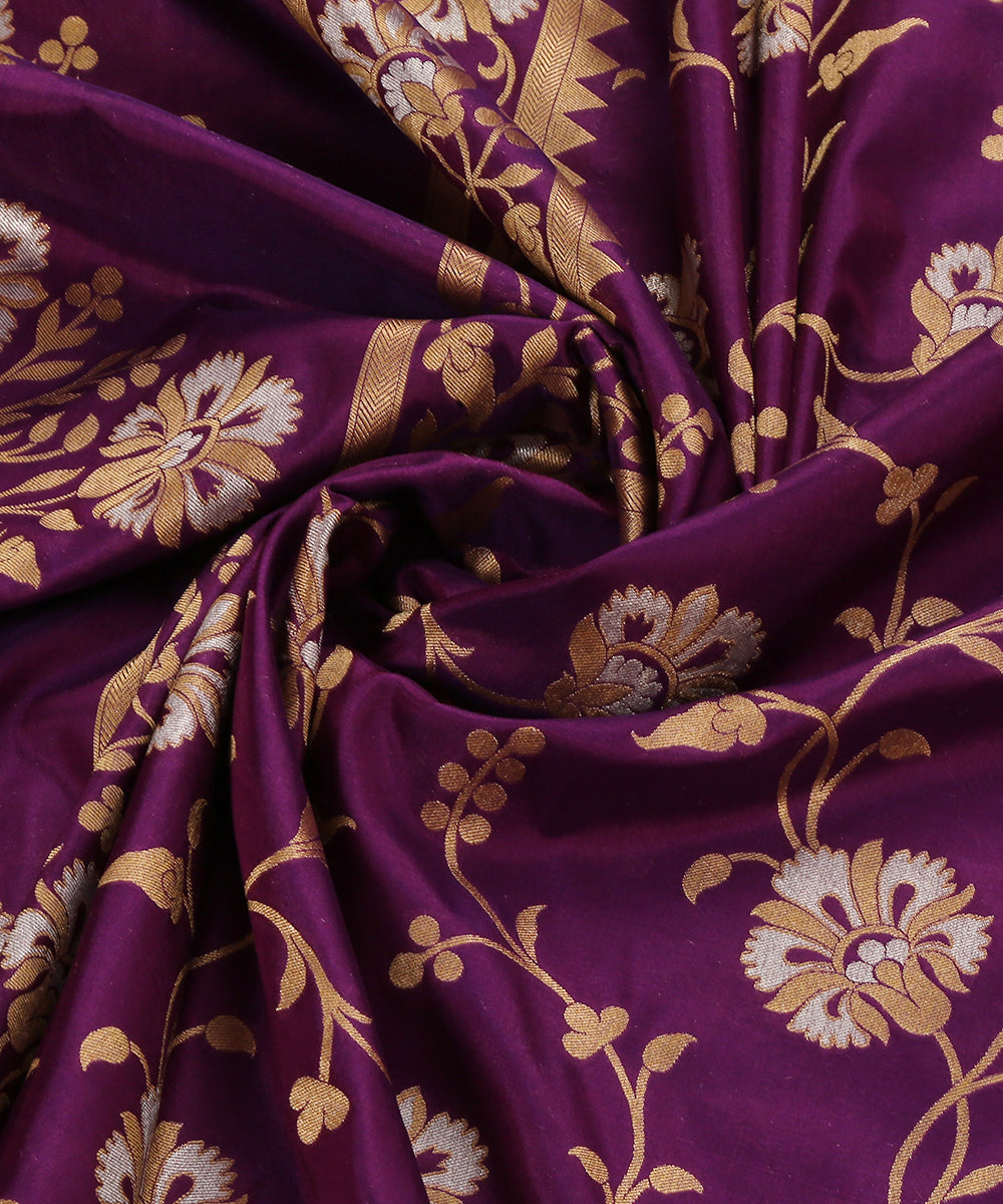 Handloom_Purple_Pure_Katan_Silk_Banarasi_Dupatta_With_Sona_Rupa_Floral_Jaal_WeaverStory_05