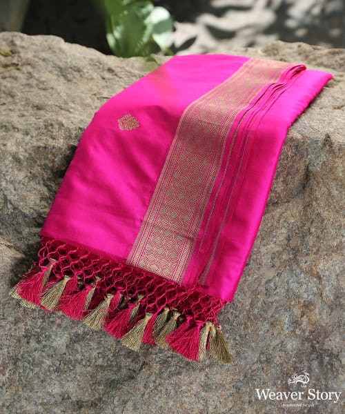 Rani_Pink_Handloom_Pure_Katan_Silk_Banarasi_Dupatta_With_Kadhwa_Booti_WeaverStory_01