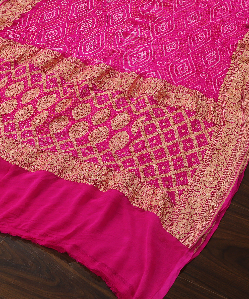 Handloom_Rani_Pink_Pure_Georgette_Banarasi_Bandhej_Dupatta_With_Zari_Border_WeaverStory_03