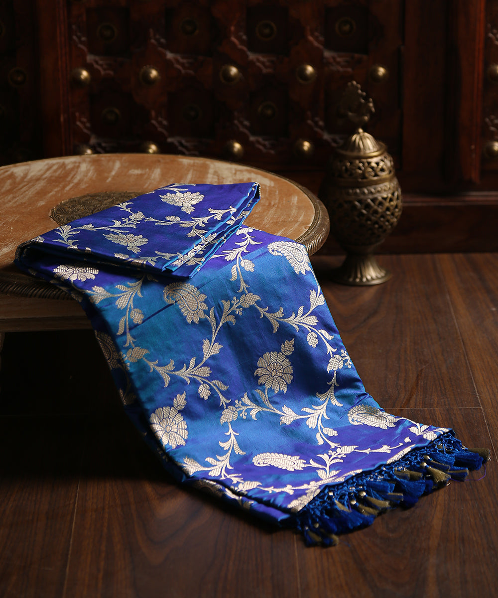 Peacock_Blue_Handloom_Pure_Katan_Silk_Banarasi_Dupatta_With_Paisley_Jaal_WeaverStory_01