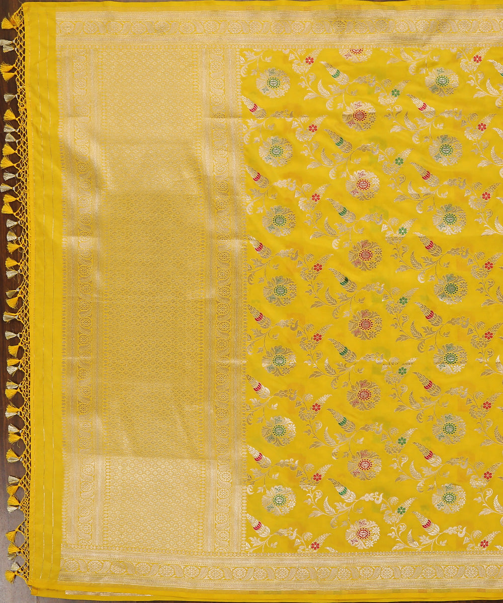 Handloom_Yellow_Pure_Katan_Silk_Banarasi_Dupatta_With_Meenakari_Jangla_WeaverStory_02