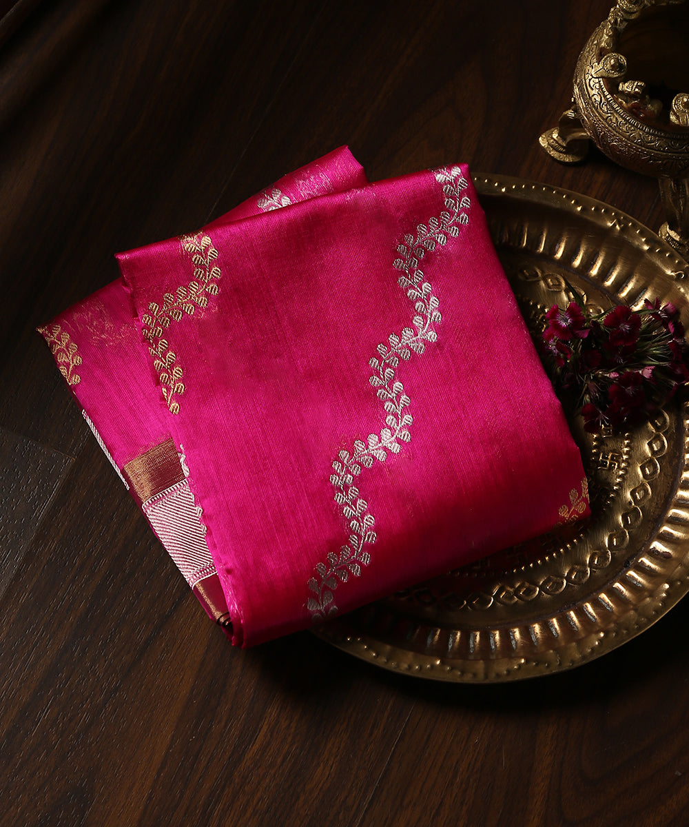 Rani_Pink_Handloom_Pure_Chanderi_Silk_Dupatta_With_Sona_Rupa_Jaal_WeaverStory_01