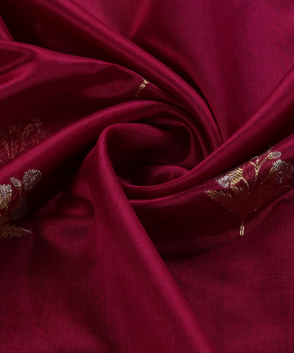 Handloom_Dark_Purple_Pure_Chanderi_Silk_Dupatta_With_Three_Flower_Meena_Motifs_WeaverStory_05