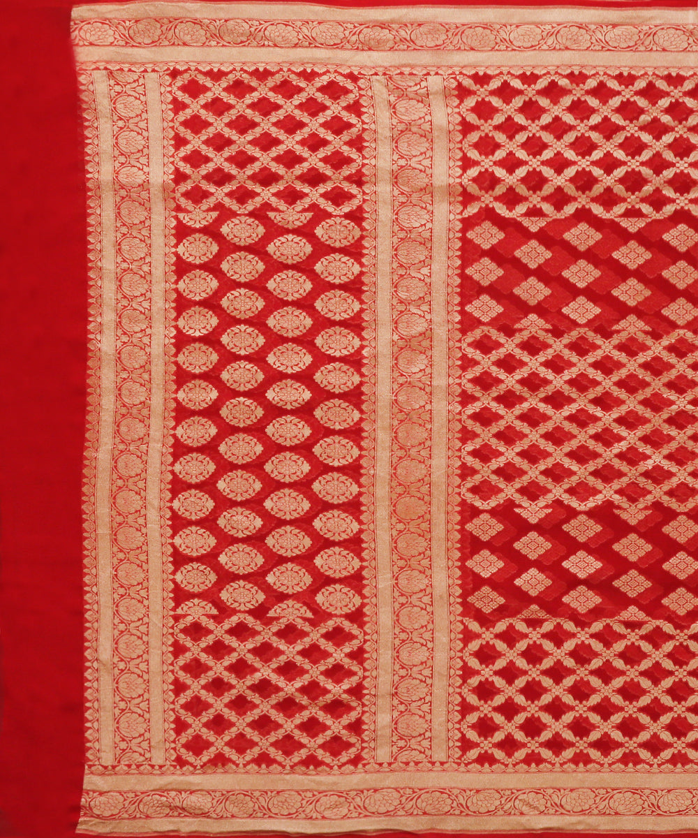 Handloom_Red_Pure_Georgette_Banarasi_Bandhej_Dupatta_With_Zari_Work_WeaverStory_02