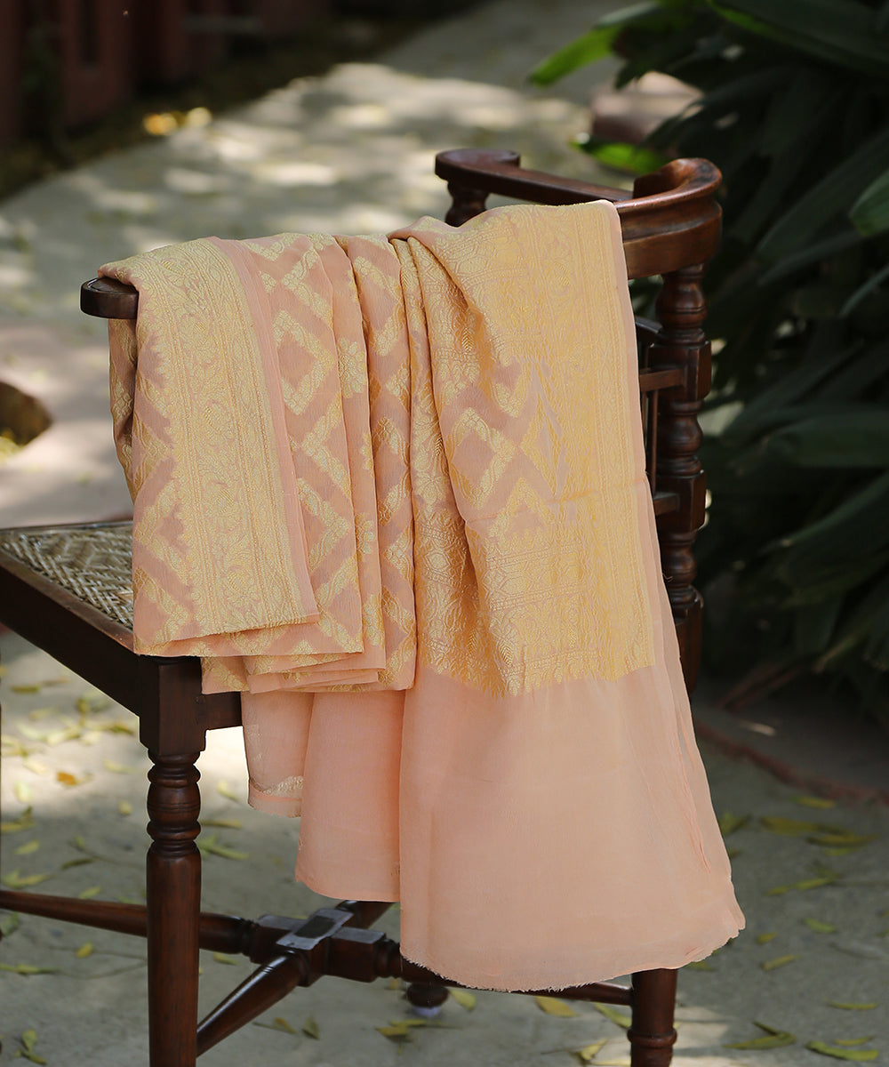 Peach_Handloom_Pure_Georegtte_Banarasi_Bandhej_Dupatta_With_Cutwork_Jaal_WeaverStory_01
