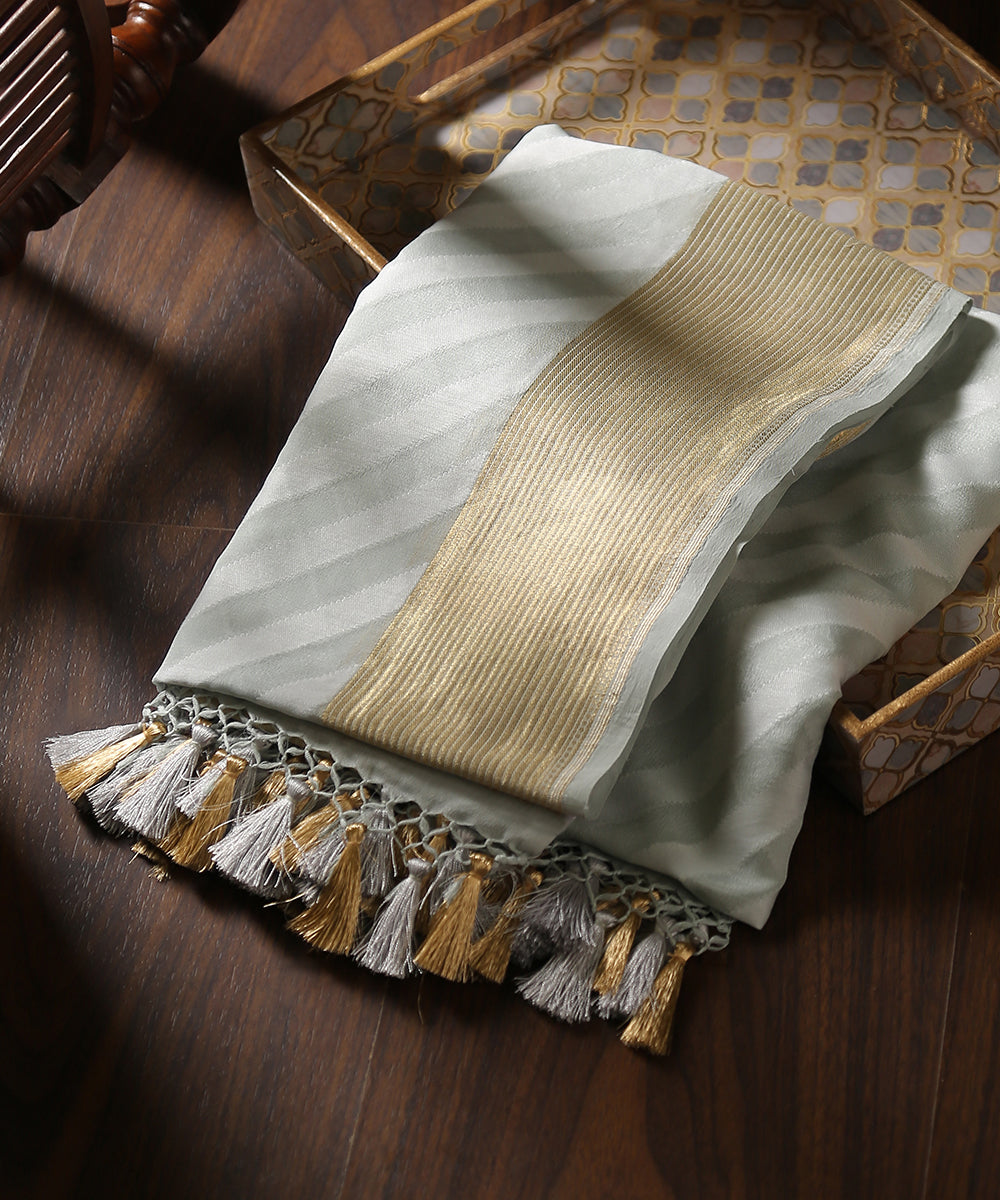 Handloom_Powder_Green_Pure_Georgette_Striped_Banarasi_Dupatta_With_Golden_Zari_Border_WeaverStory_01
