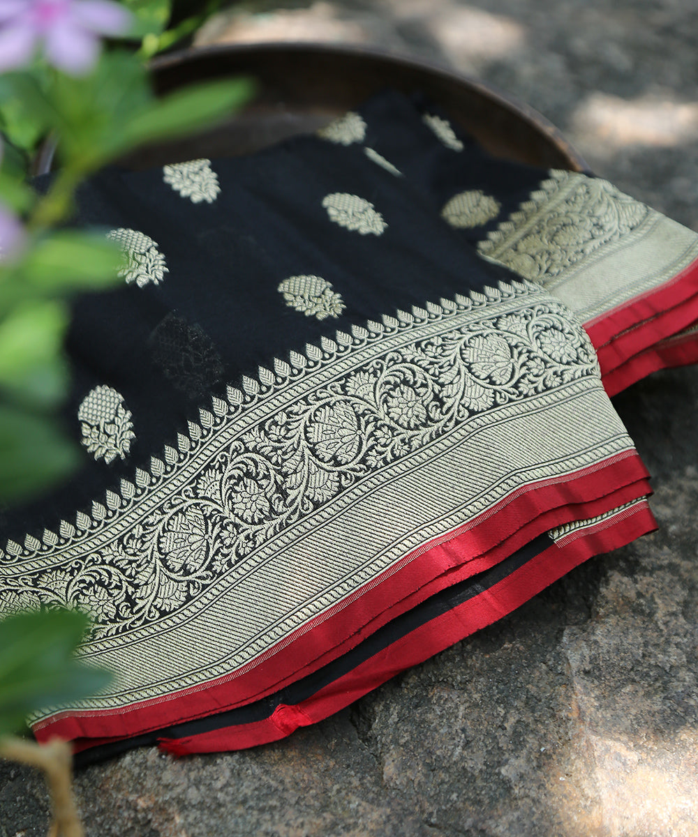 Handloom_Black_Pure_Katan_Georgette_Banarasi_Dupatta_With_All_Over_Cutwork_Booti_WeaverStory_01