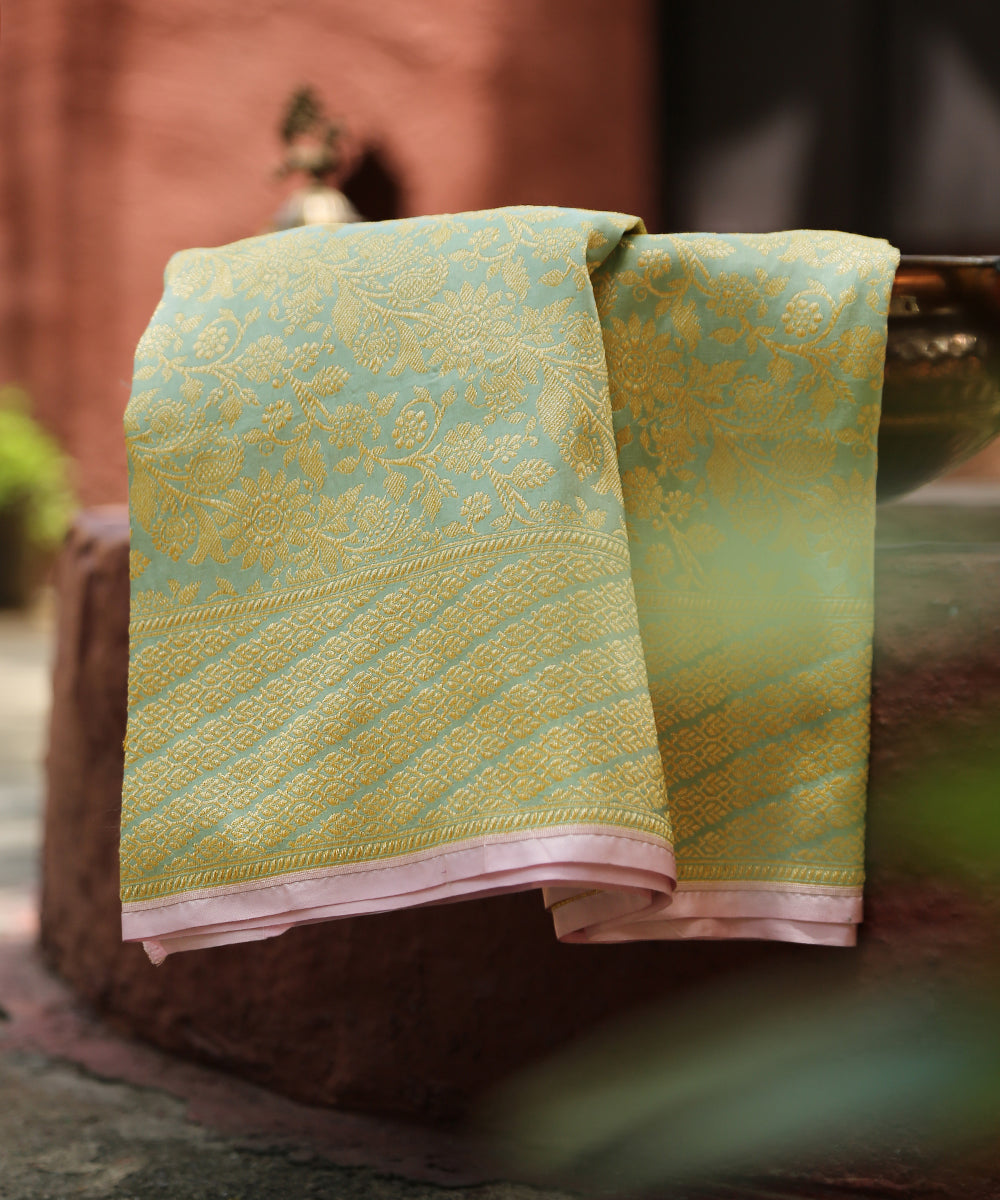 Handloom_Pastel_Sage_Green_Pure_Katan_Silk_Banarasi_Kimkhab_Dupatta_WeaverStory_01