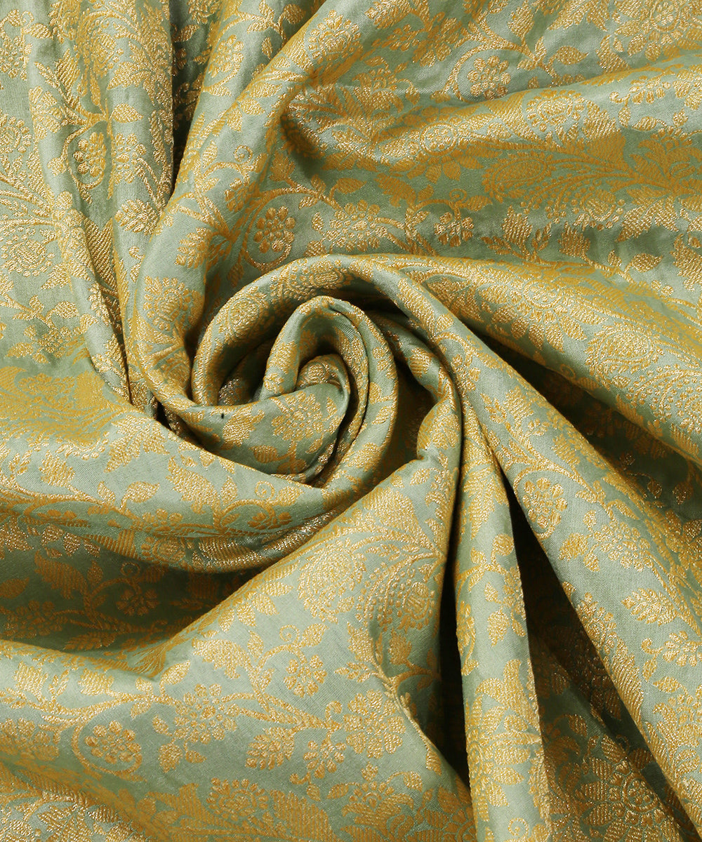 Handloom_Pastel_Sage_Green_Pure_Katan_Silk_Banarasi_Kimkhab_Dupatta_WeaverStory_05