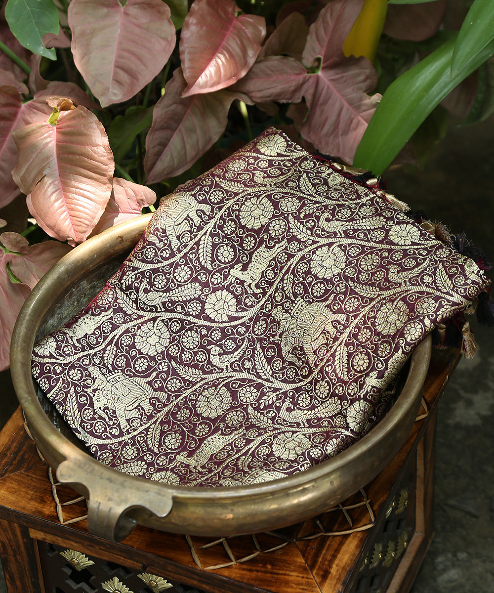 Wine_Handloom_Pure_Katan_Silk_Kimkhab_Shikargah_Banarasi_Dupatta_WeaverStory_01