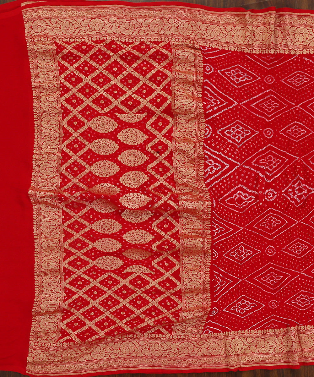 Handloom_Red_Banarasi_Bandhej_Pure_Georgette_Dupatta_WeaverStory_02