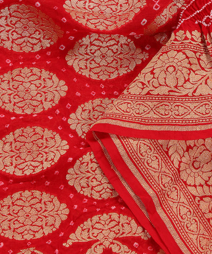 Handloom_Red_Banarasi_Bandhej_Pure_Georgette_Dupatta_WeaverStory_04