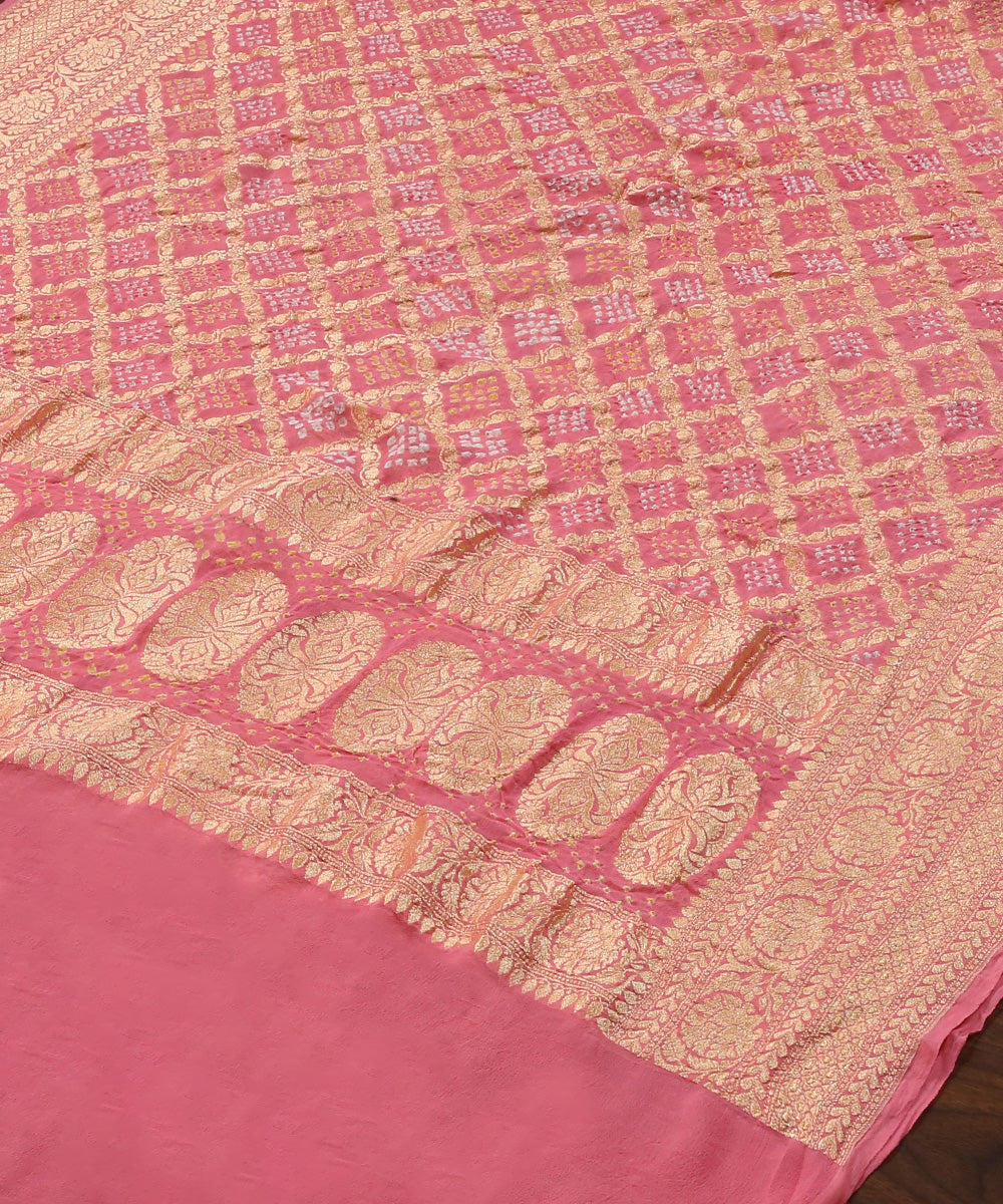 Handloom_Light_Pink_Pure_Georgette_Banarasi_Bandhej_Dupatta_With_Zari_Jaal_WeaverStory_03